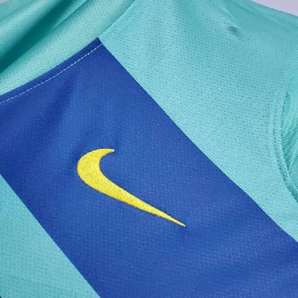 Barcelona 2010/11 Away Retro Jersey - Image 2