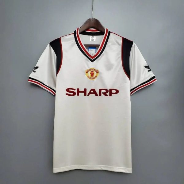 Manchester United 1984/86 Away Retro Jersey - Image 2
