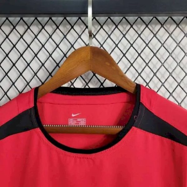 Manchester United 2002/04 Home Retro Jersey - Image 4