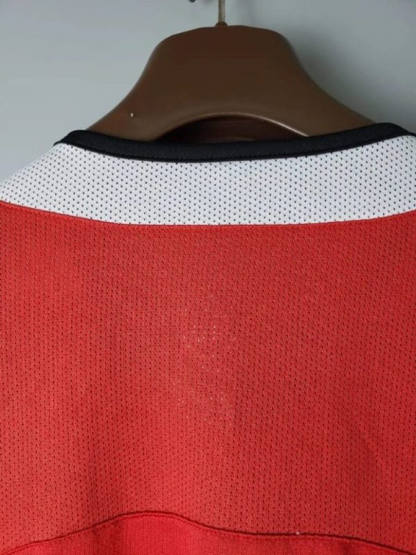 Manchester United 2004/06 Home Long Sleeves Retro Jersey - Image 7