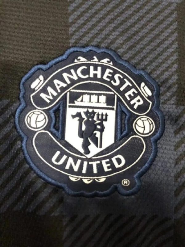 Manchester United 2013/14 Away Retro Jersey - Image 2