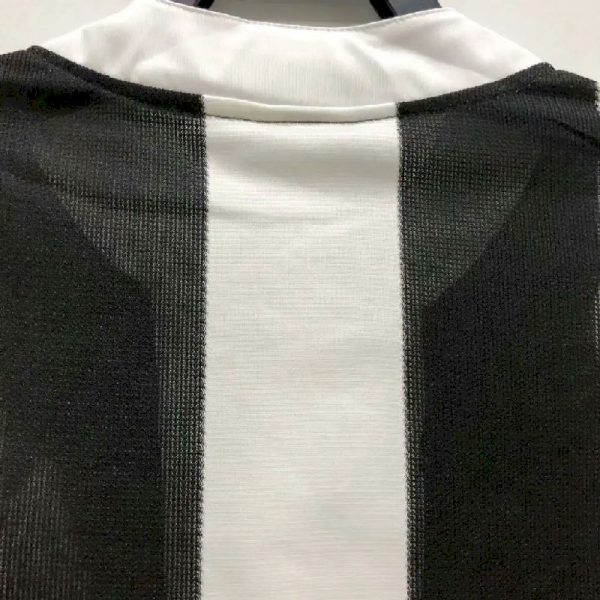 Newcastle United 1995/97 Home Long Sleeves Retro Jersey - Image 17