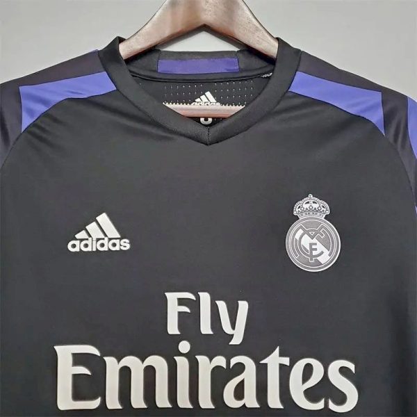 Real Madrid 2015/16 Third Long Sleeve Retro Jersey - Image 2