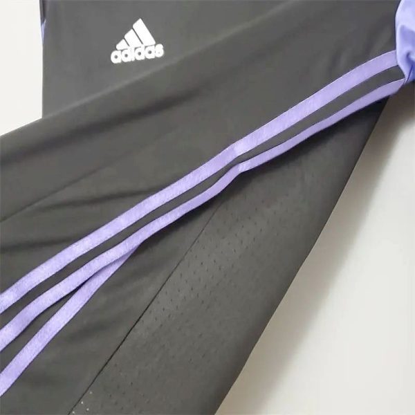 Real Madrid 2015/16 Third Long Sleeve Retro Jersey - Image 8