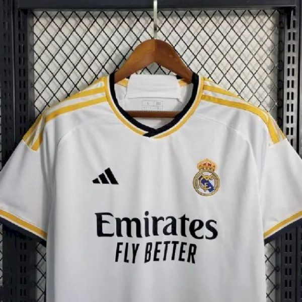 Real Madrid 2023/24 Home Jersey - Image 3