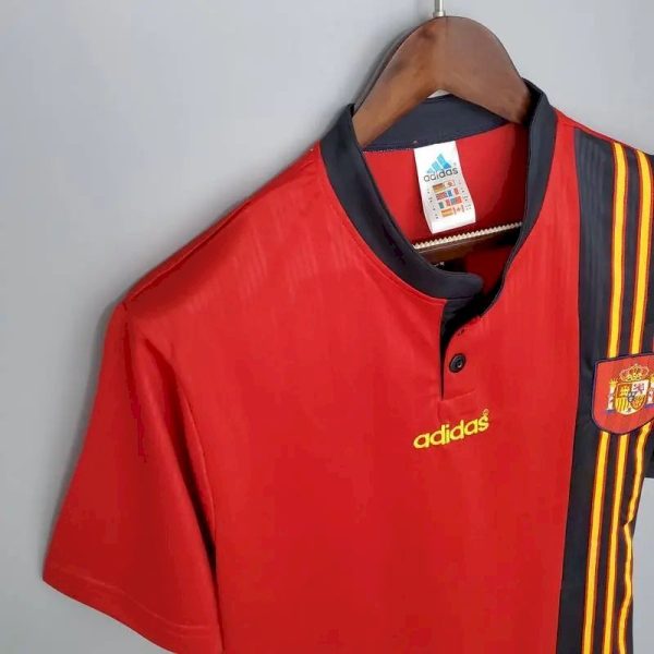 Spain 2002 Home Retro Jersey - Image 12