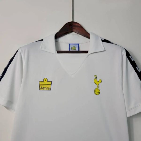 Tottenham Hotspur 1978 Home Retro Jersey - Image 2