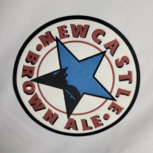 Newcastle United 1999/2000 Away Retro Jersey - Image 6