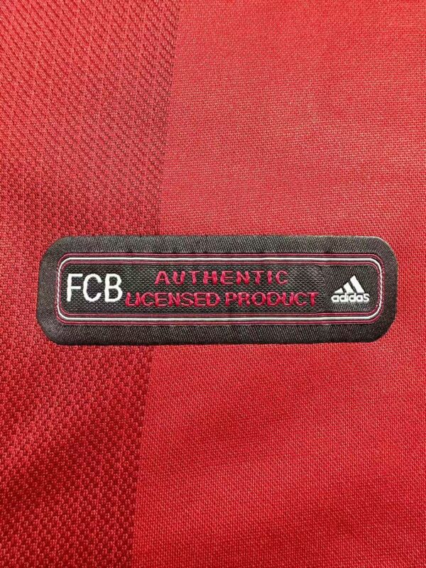 Bayern Munich 2001/02 Home Retro Jersey - Image 8