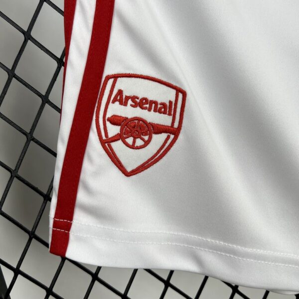 Arsenal 2025/26 Home Kids Kit - Image 4