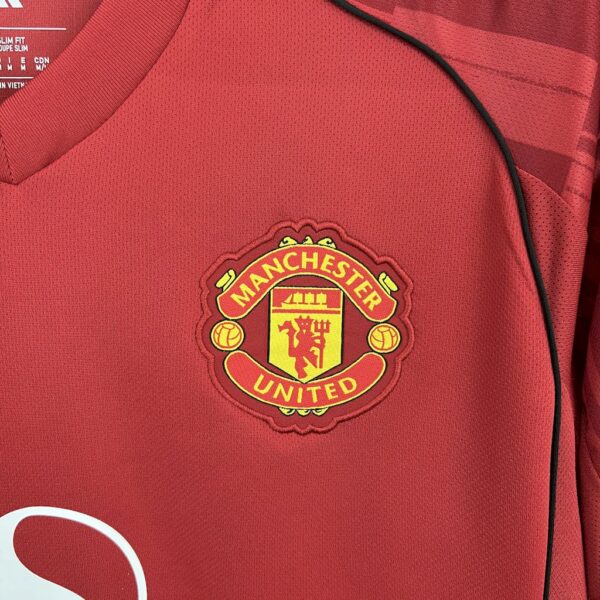 Manchester United 2025/26 Home Jersey - Image 7