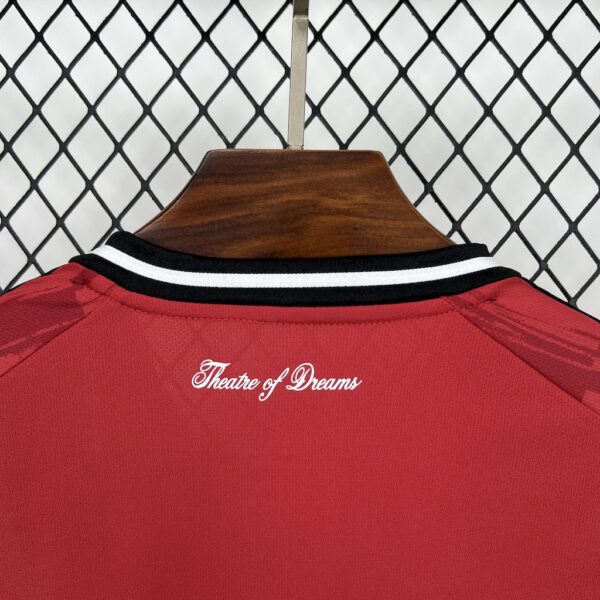 Manchester United 2025/26 Home Jersey - Image 3