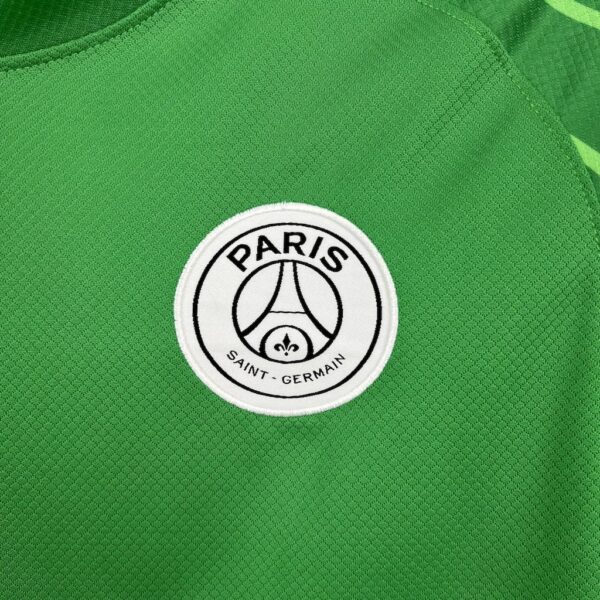 Paris Saint-Germain 2025/26 Green Goalkeeper Long Sleeves Jersey - Image 6