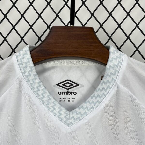 Santos 2025/26 Home Kids Kit - Image 11