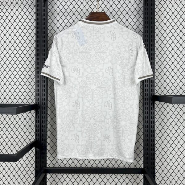 Nottingham Forest 2025/26 Away Jersey - Image 2