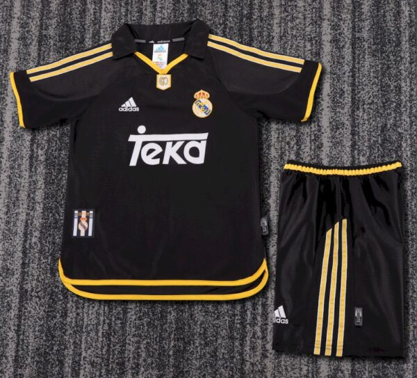 Real Madrid 1998/00 Away Kids Retro Jersey And Shorts