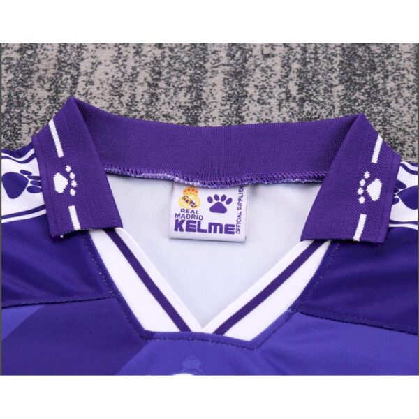 Real Madrid 1994/96 Away Kids Retro Jersey And Shorts - Image 3