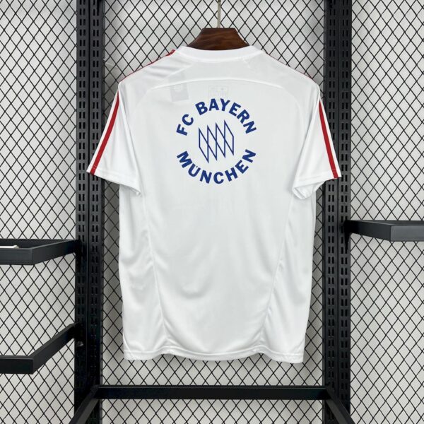 Bayern Munich 2025/26 Leisure Jersey - Image 2