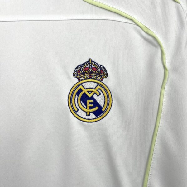 Real Madrid 2025/26 Leisure Jersey - Image 5