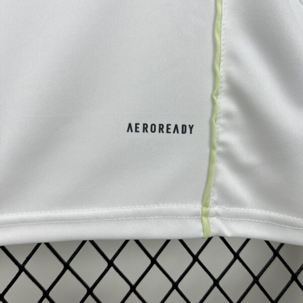 Real Madrid 2025/26 Leisure Jersey - Image 3