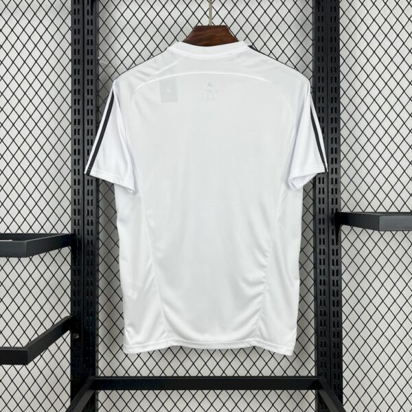 Real Madrid 2025/26 Leisure Jersey - Image 2
