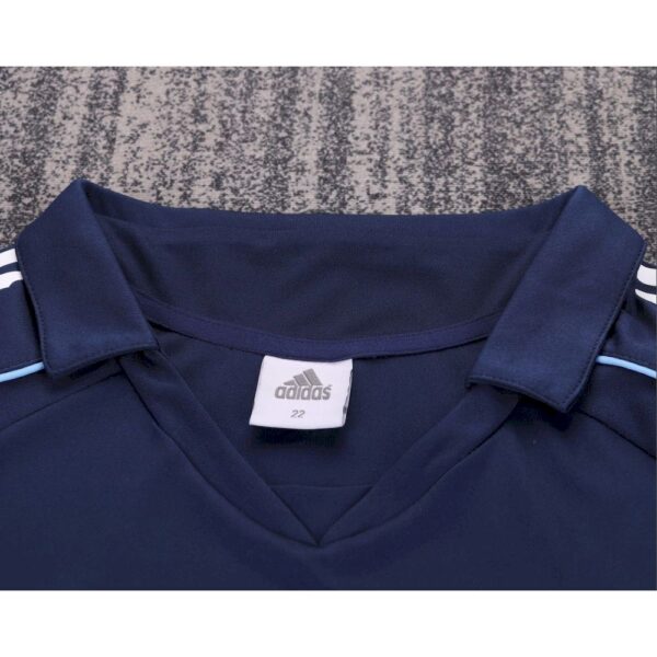 Real Madrid 2005/06 Away Kids Retro Jersey And Shorts - Image 3