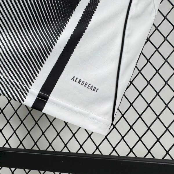 Juventus 2025/26 Home With New Sponsors Jersey - Image 5