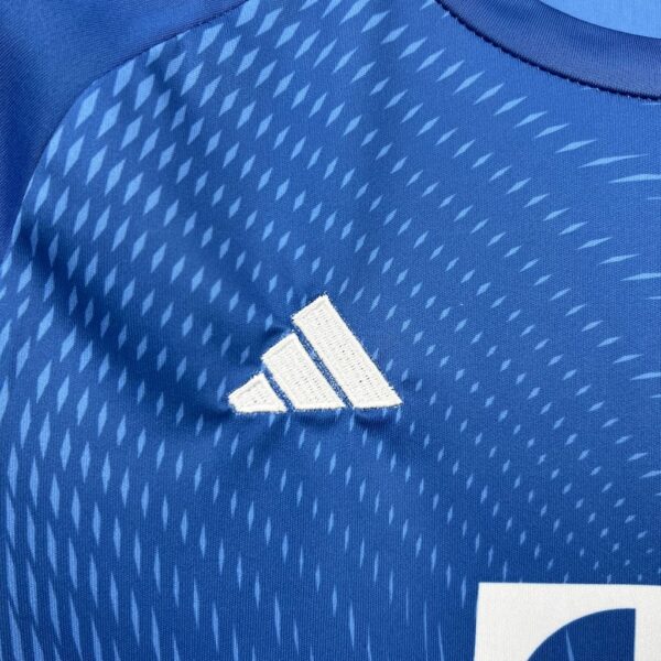 Bayern Munich 2025/26 Blue Goalkeeper Kids Kit - Image 9