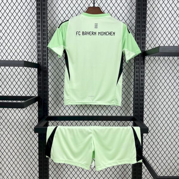 Bayern Munich 2025/26 Green Goalkeeper Kids Kit - Image 2