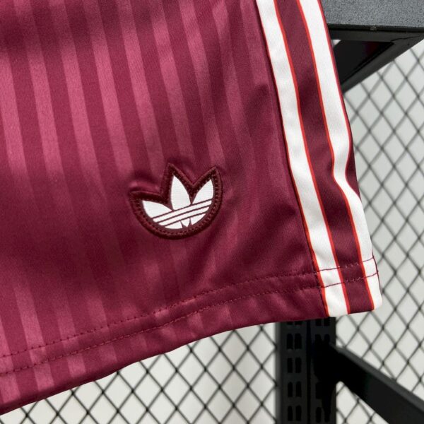 Bayern Munich 2025/26 Terrace Icons Kids Kit - Image 3