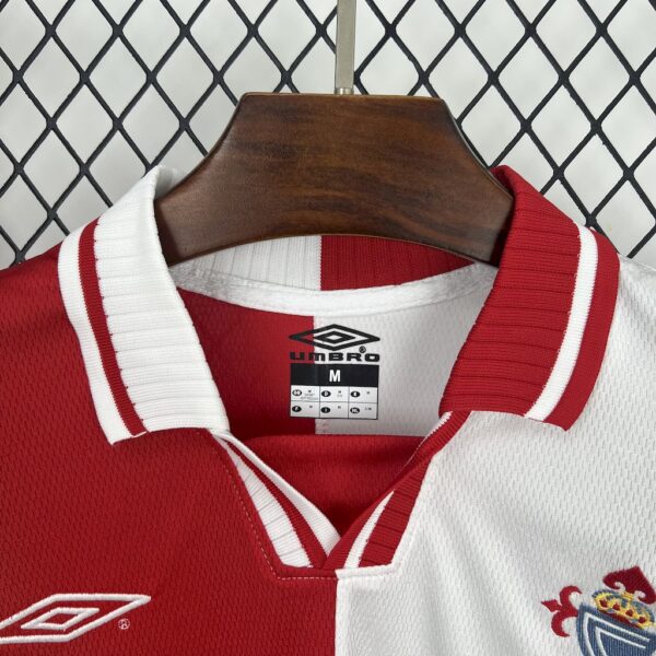 Celta Vigo 2001/02 Away Retro Jersey - Image 7