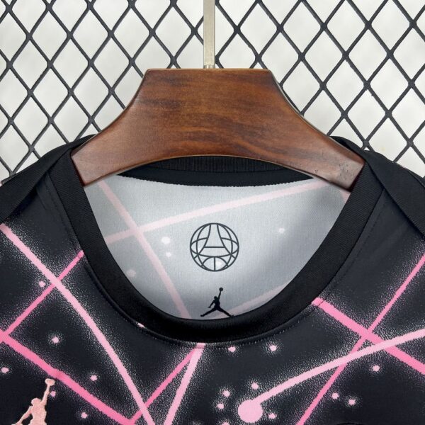 Paris Saint-Germain 2025/26 Pre-Match Training Uniform Jersey - Image 7