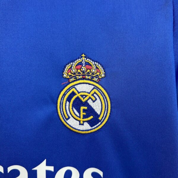 Real Madrid 2025/26 Third Kids Kit - Image 8