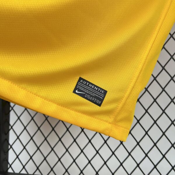 Brazil 2010 Home Retro Jersey - Image 4