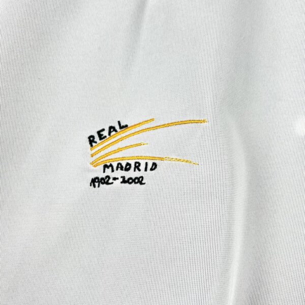 Real Madrid 2002/03 Reversible Double-Sided Third Retro Jersey - Image 5
