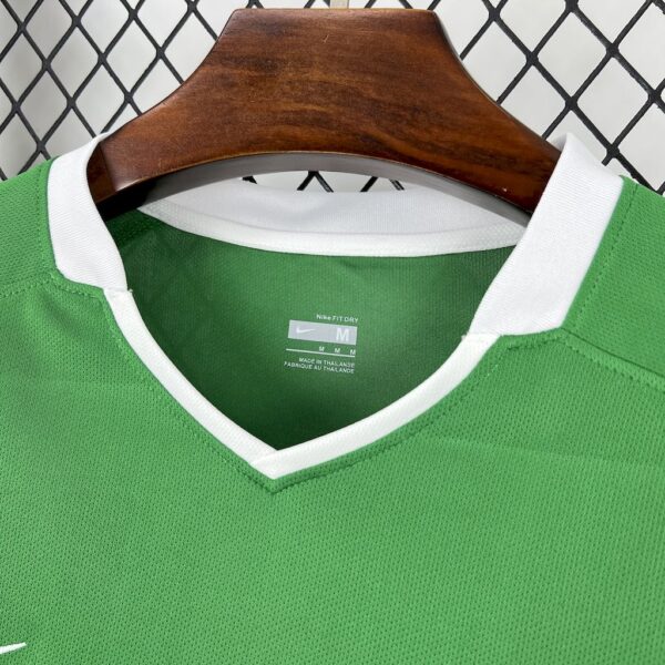 Wolfsburg 2008/09 Home Retro Jersey - Image 5