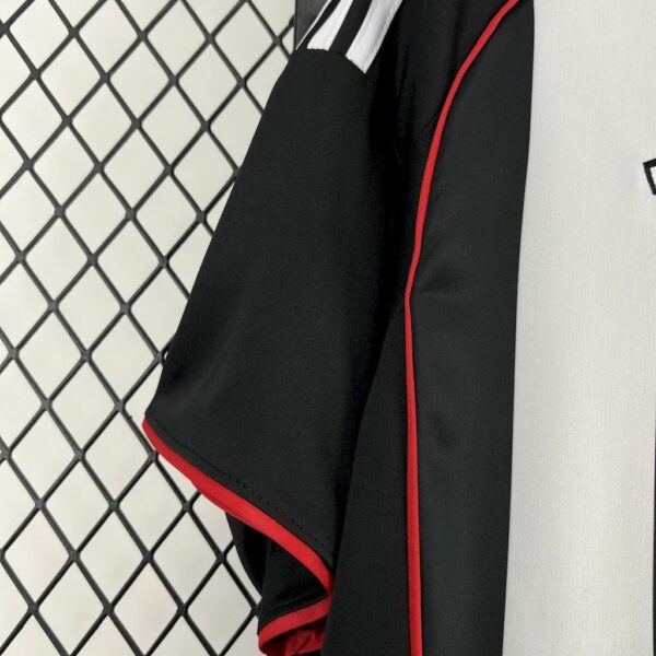 Besiktas 2025/26 Away Jersey - Image 7