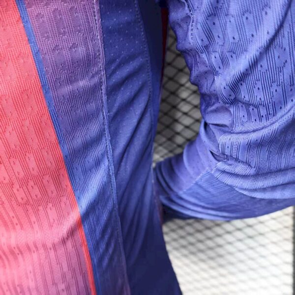 Barcelona 2025/26 Home Long Sleeves Jersey Player Version - Image 4