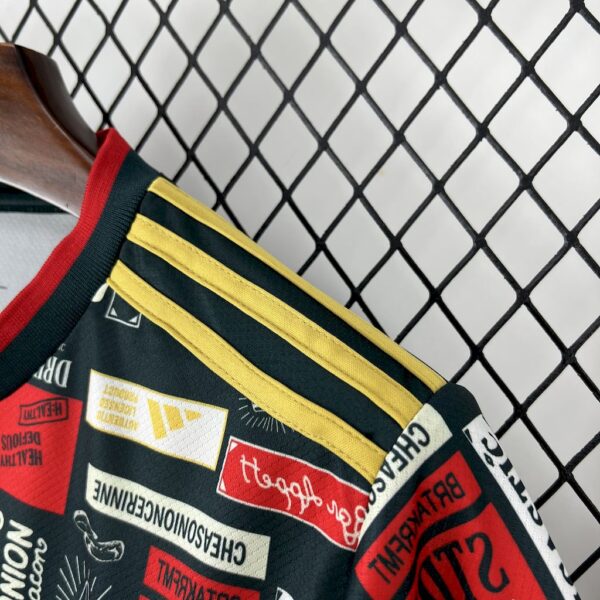 Real Madrid 2025/26 Doodle Board Jersey - Image 4