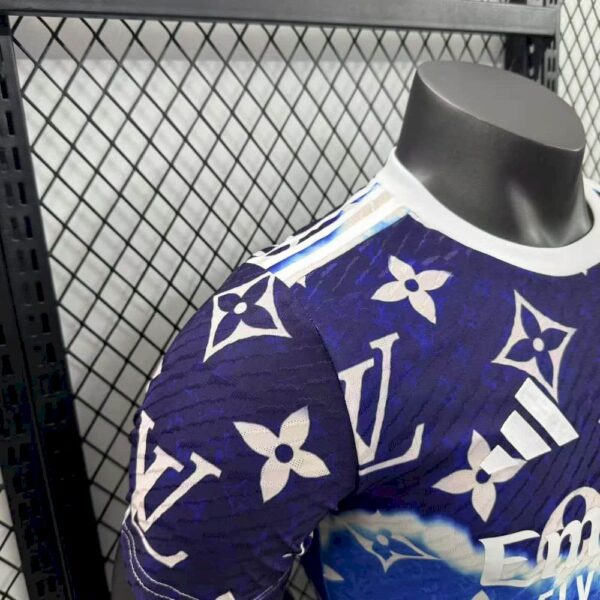 Real Madrid 2025/26 Purple Louis Vuitton Jersey Player Version - Image 6