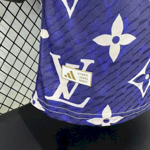 Real Madrid 2025/26 Purple Louis Vuitton Jersey Player Version - Image 4
