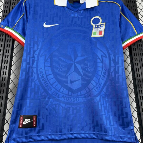 Italy 1995 Home Retro Jersey - Image 4