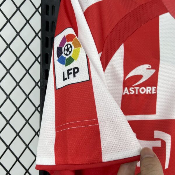 Sporting De Gijon 2008/09 Home Retro Jersey - Image 8