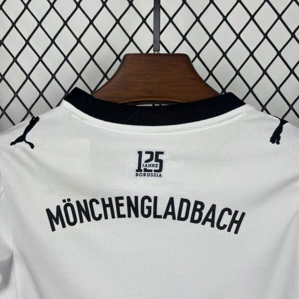 Borussia M?Nchengladbach 2025/26 Home Kids Kit - Image 4