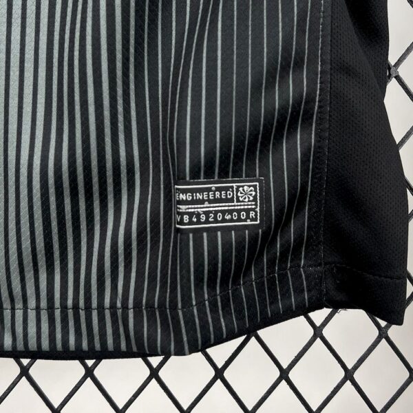 Corinthians 2025/26 Black Goalkeeper Jersey - Image 4