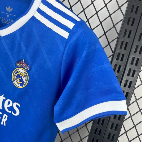 Real Madrid 2025/26 Third  Womens Jersey - Image 4