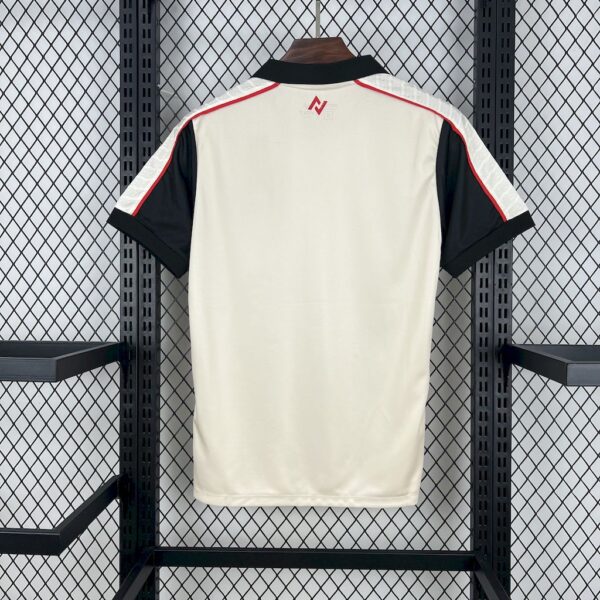 Vitoria 2025/26 Beige Goalkeeper Jersey - Image 2