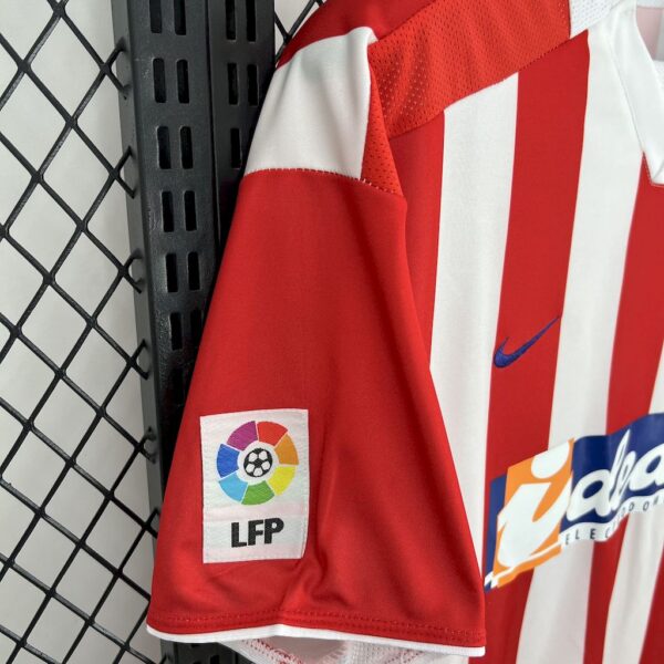 Atletico Madrid 2002/03 Home Retro Jersey - Image 4