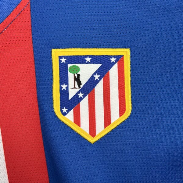 Atletico Madrid 20101/1 Away Retro Jersey - Image 8