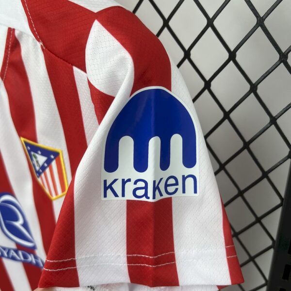 Atletico Madrid 2025/26 Home Kids Kit - Image 6